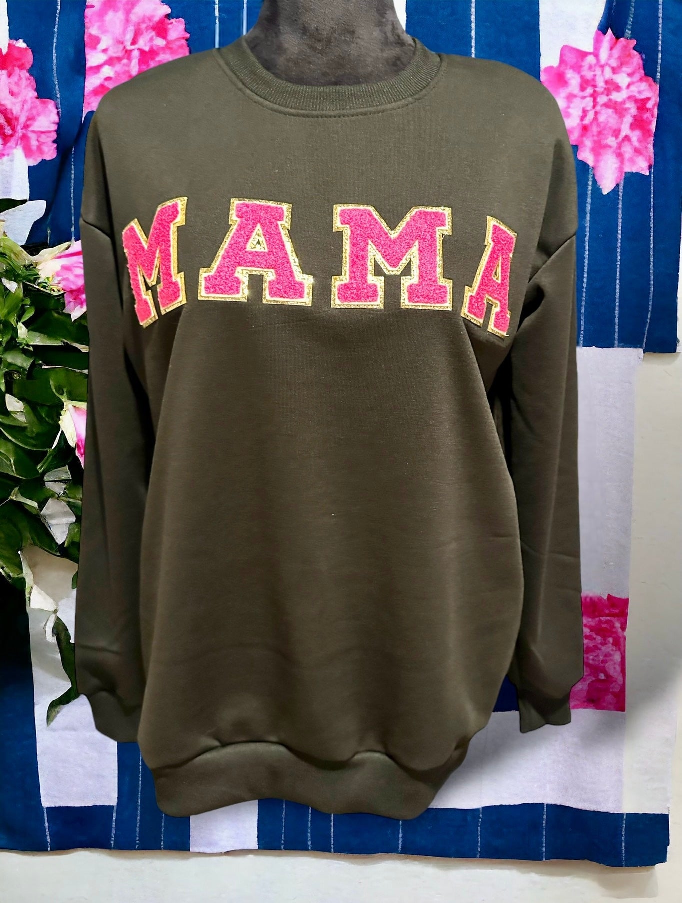 Womens chenille patch Mama sweatshirt