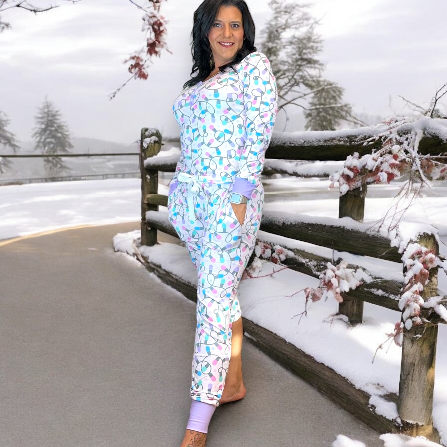 Shirley & Stone Christmas Light Bulb Jogger Lounge Pajama Set for Women - Loungewear Nightwear Womenswear Comfort